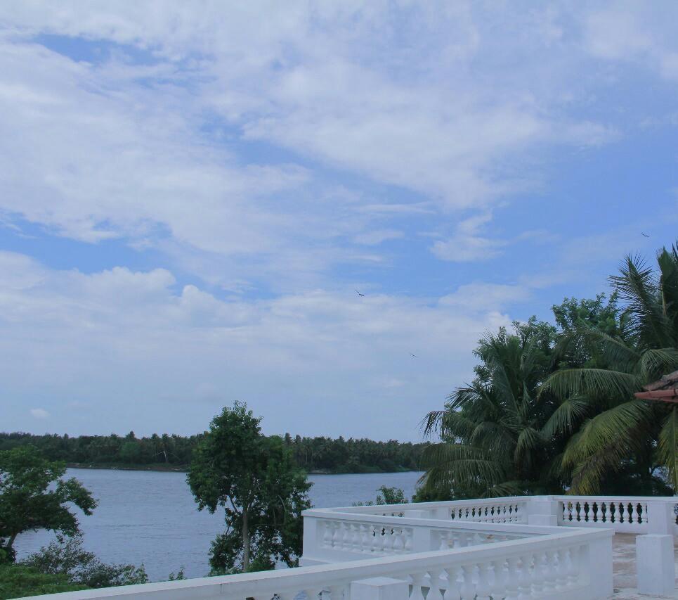 Hotel Muziris Harbour View Kochi Exterior foto